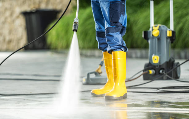 Best Deck Pressure Washing  in Galt, CA
